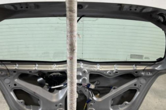 Malle/Hayon arriere TOYOTA YARIS 2