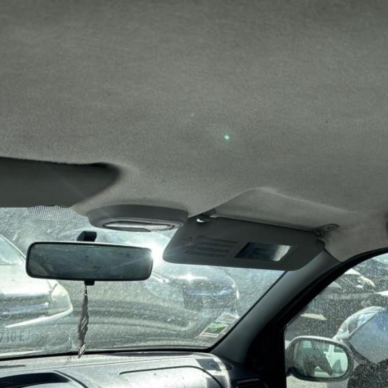 Plage arriere RENAULT CLIO 2 CAMPUS Photo n°20