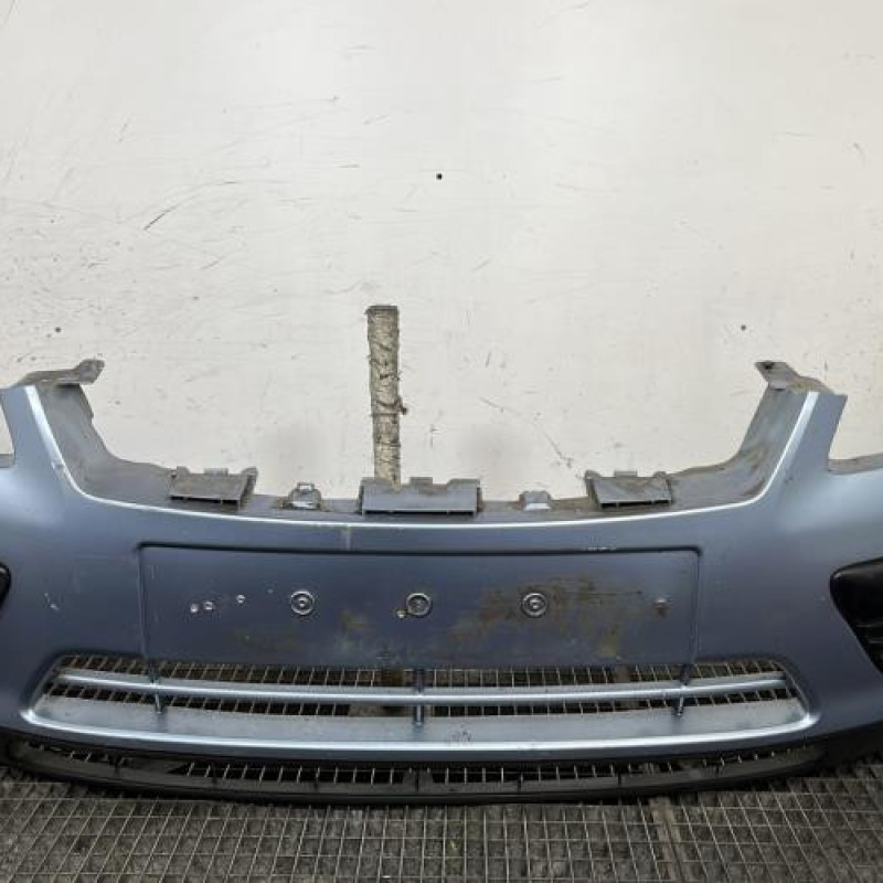 Pare choc avant FORD FOCUS 2 Photo n°1