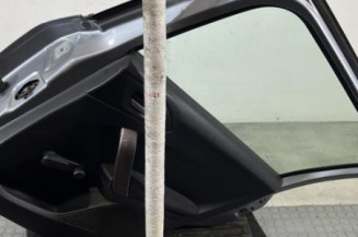 Porte arriere droit PEUGEOT 2008 1