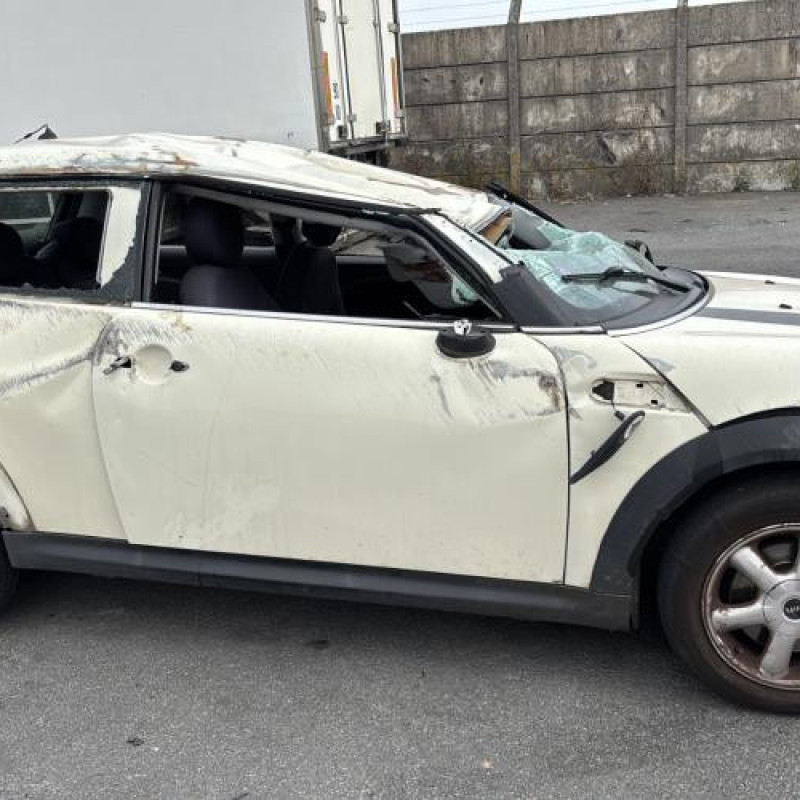 Pare choc avant MINI MINI 2 R56 Photo n°16
