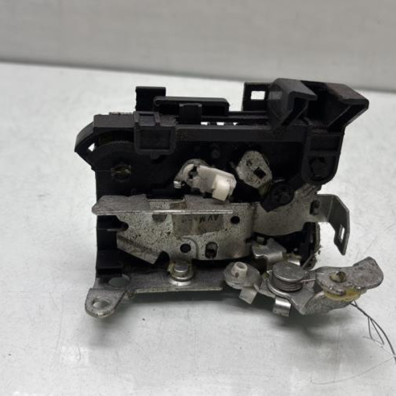 Serrure avant droit DACIA SANDERO 1 Photo n°2