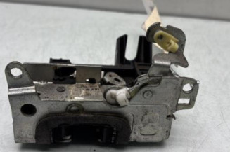 Serrure avant droit DACIA SANDERO 1