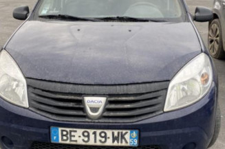 Serrure avant droit DACIA SANDERO 1
