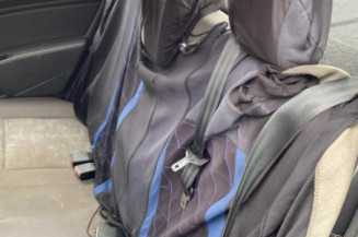 Serrure avant droit DACIA SANDERO 1