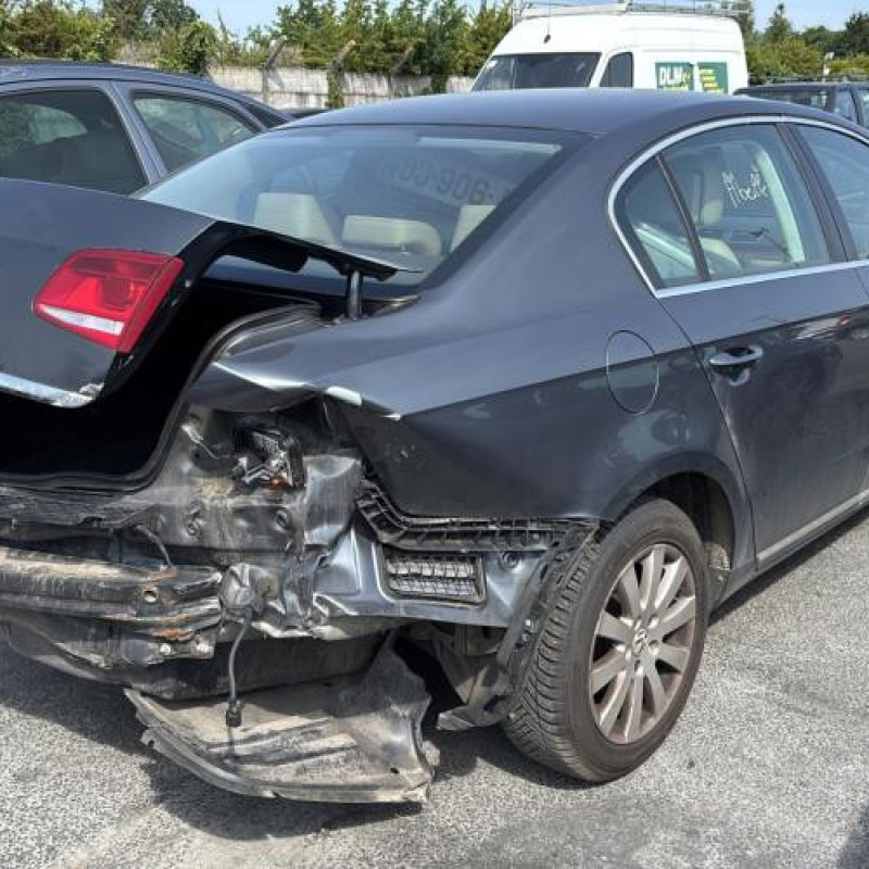 Porte arriere droit VOLKSWAGEN PASSAT 6 Photo n°9