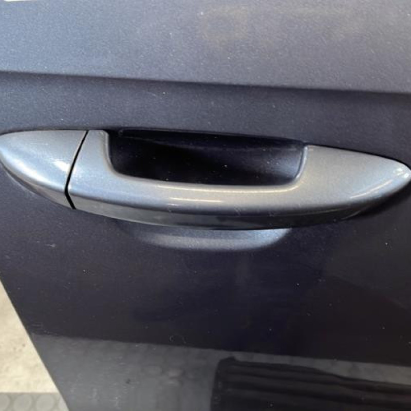 Porte avant droit VOLKSWAGEN PASSAT 6 Photo n°2