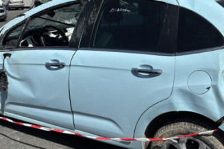 Serrure avant droit CITROEN C3 2