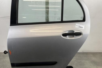 Porte arriere gauche TOYOTA YARIS 2 Photo n°1