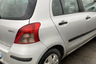 Porte avant gauche TOYOTA YARIS 2