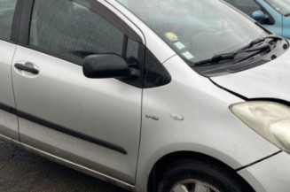 Porte avant gauche TOYOTA YARIS 2