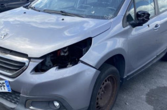 Porte avant gauche PEUGEOT 2008 1