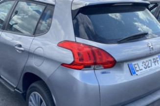 Porte avant gauche PEUGEOT 2008 1