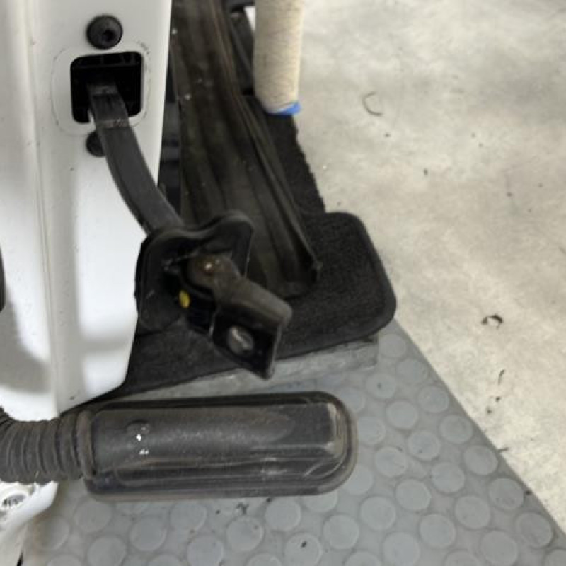Porte avant droit VOLKSWAGEN POLO 6 Photo n°5