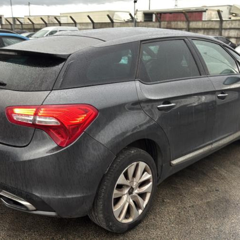 Poignee porte arriere droit DS DS5 Photo n°8