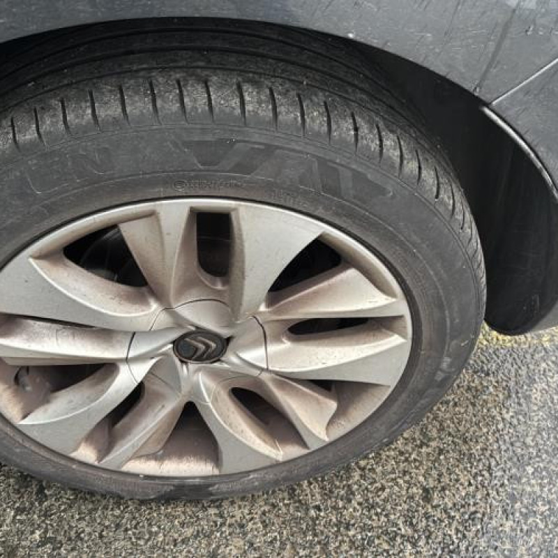 Poignee porte avant droit DS DS5 Photo n°18