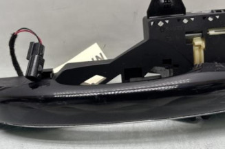 Poignee porte arriere droit RENAULT MEGANE 4 Photo n°1