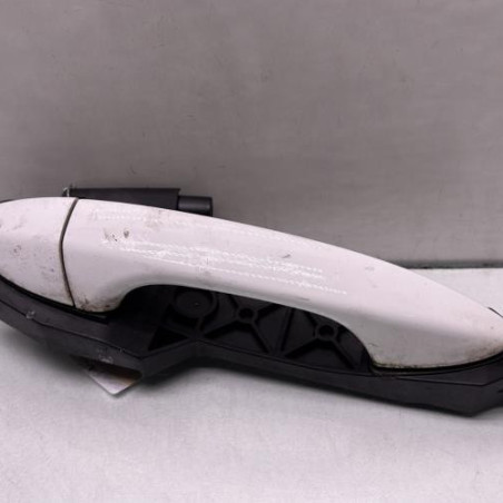 Poignee porte arriere droit HYUNDAI I 20 2 Photo n°1