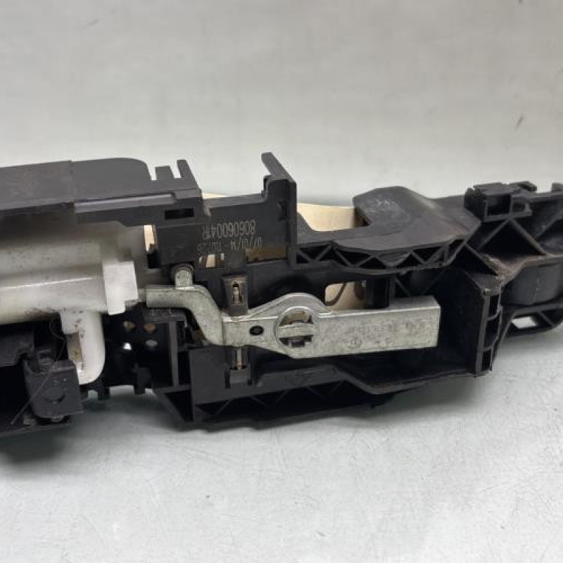 Poignee porte arriere droit RENAULT MEGANE 3 Photo n°2