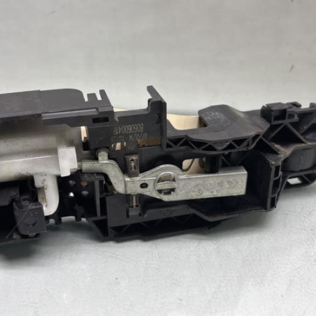 Poignee porte arriere droit RENAULT MEGANE 3