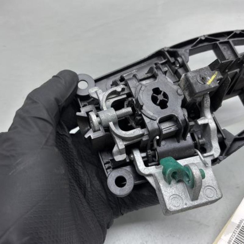 Poignee porte arriere droit OPEL ASTRA H Photo n°5