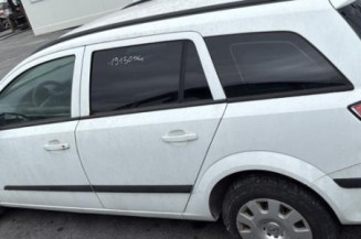 Poignee porte arriere droit OPEL ASTRA H