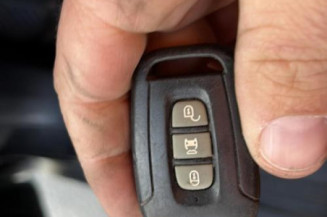 Poignee porte avant gauche CHEVROLET CAPTIVA