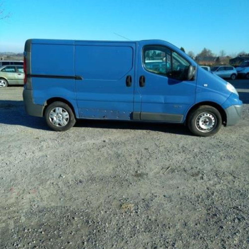 Poignee porte avant droit RENAULT TRAFIC 2 Photo n°8
