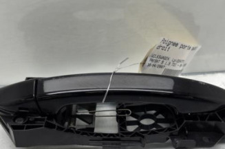 Poignee porte avant droit VOLKSWAGEN PASSAT 5