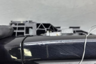 Poignee porte avant droit VOLKSWAGEN PASSAT 5