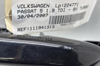 Poignee porte avant droit VOLKSWAGEN PASSAT 5
