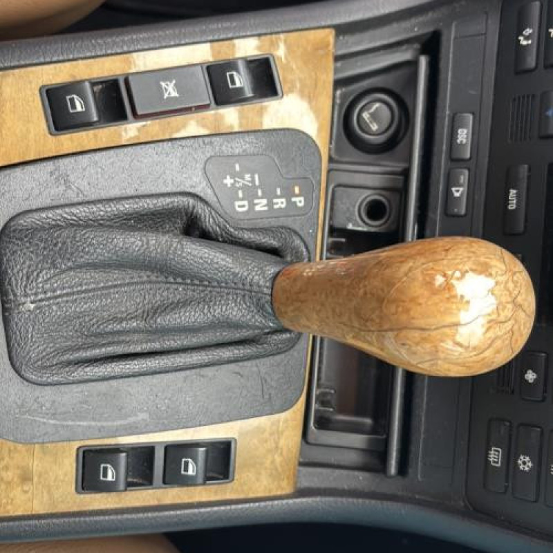 Poignee porte arriere droit BMW SERIE 3 E46 Photo n°10