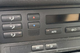 Poignee porte avant droit BMW SERIE 3 E46