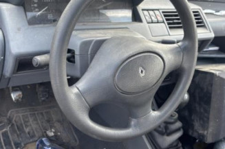 Poignee porte avant gauche RENAULT CLIO 1