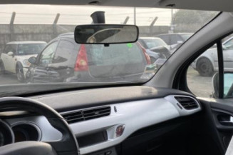 Aile avant droit CITROEN C3 2