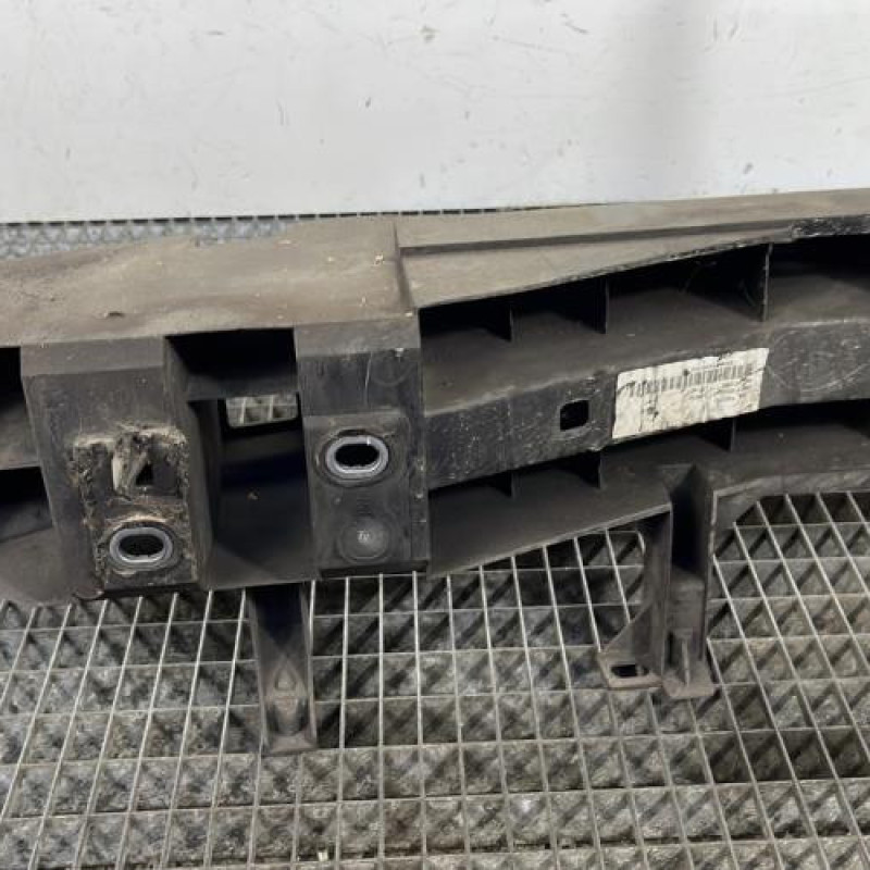 Absorbeur de pare choc arriere RENAULT CLIO 5 Photo n°4