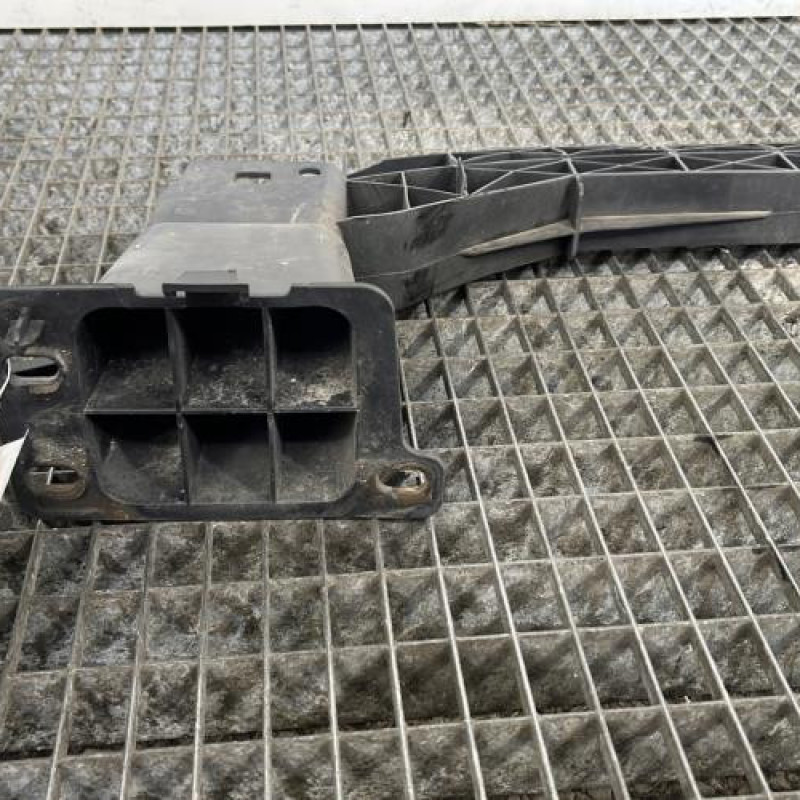 Absorbeur de pare choc avant PEUGEOT 308 1 SW Photo n°4