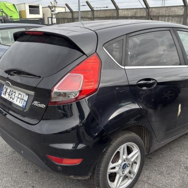 Aile avant droit FORD FIESTA 6 Photo n°7