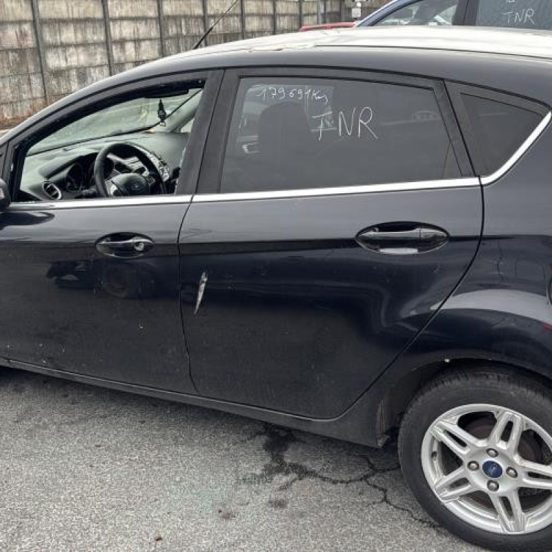 Aile avant droit FORD FIESTA 6 Photo n°11
