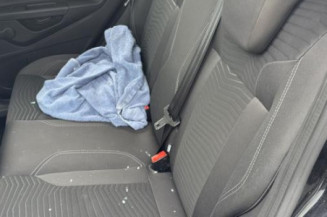 Aile avant droit FORD FIESTA 6