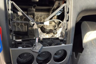 Aile avant droit PEUGEOT 308 1