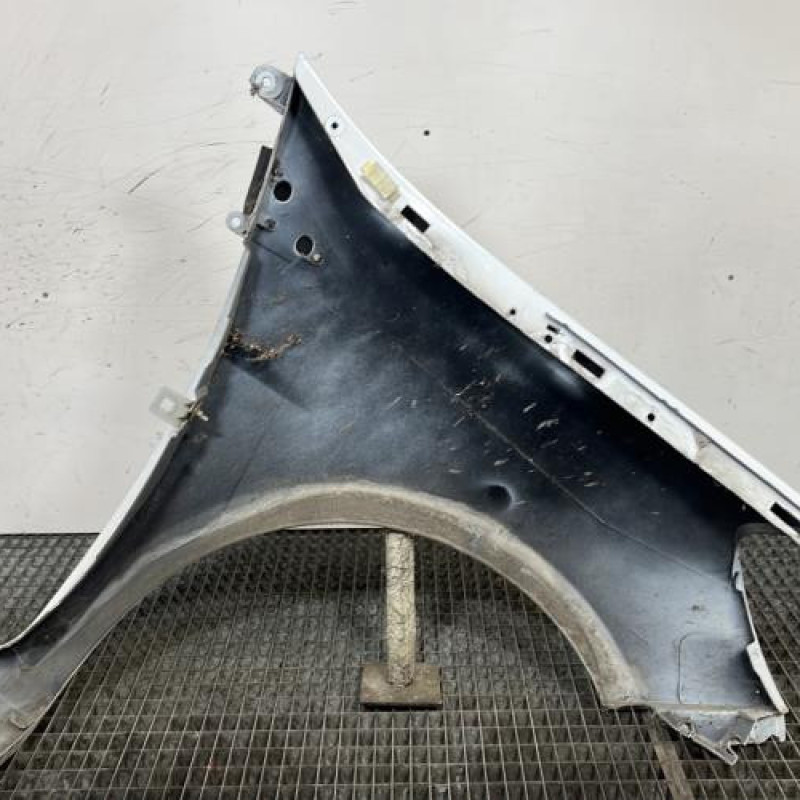 Aile avant gauche RENAULT CLIO 3 Photo n°4