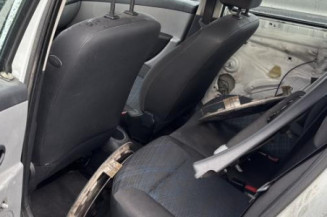 Aile avant gauche RENAULT CLIO 3