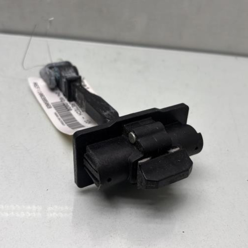 Arret de porte avant droit PEUGEOT 2008 2 Photo n°2