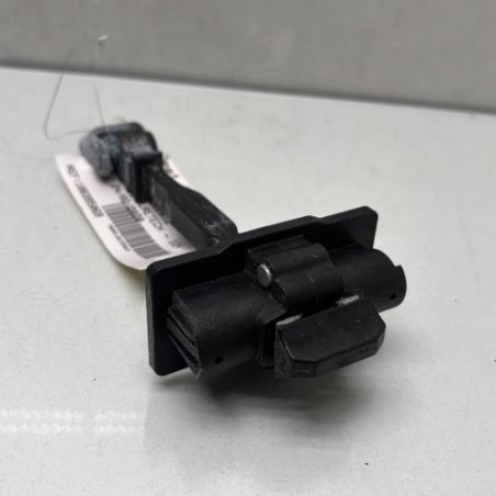 Arret de porte avant droit PEUGEOT 2008 2