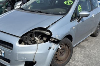 Arret de porte avant gauche FIAT GRANDE PUNTO