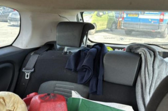 Arret de porte avant gauche FIAT GRANDE PUNTO