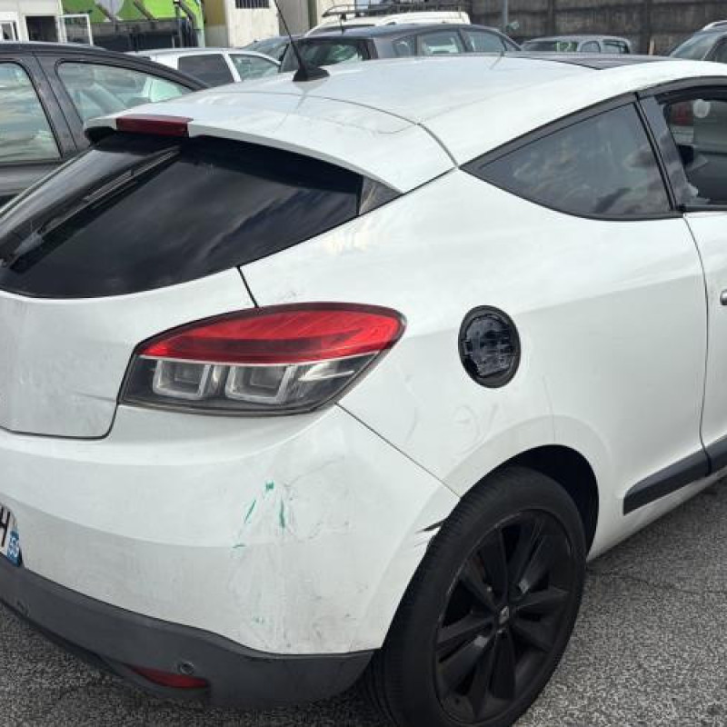 Autoradio d'origine RENAULT MEGANE 3 Photo n°7