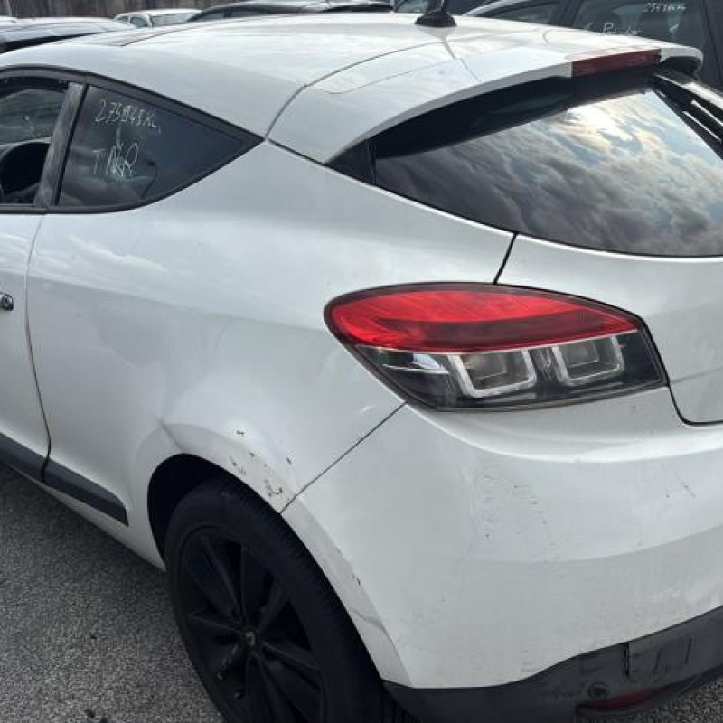 Autoradio d'origine RENAULT MEGANE 3 Photo n°8