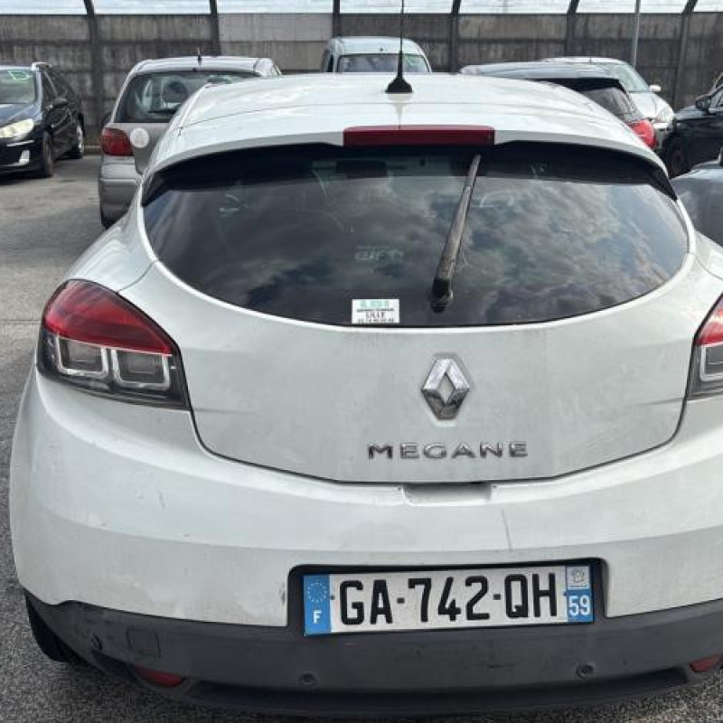 Autoradio d'origine RENAULT MEGANE 3 Photo n°9